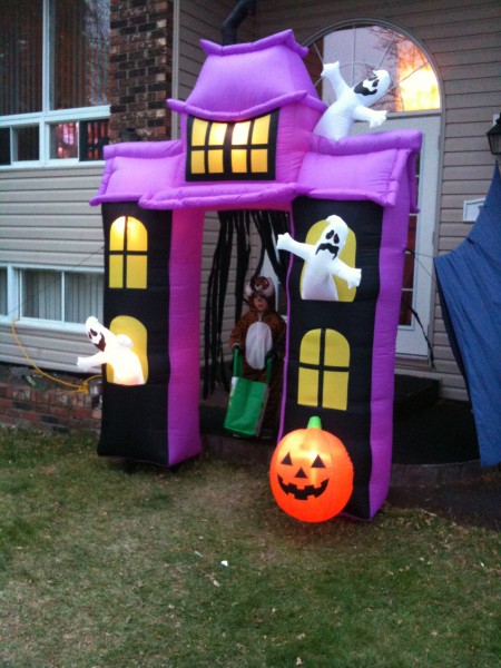 Pace as Tiger at Neighbour's on Halloween