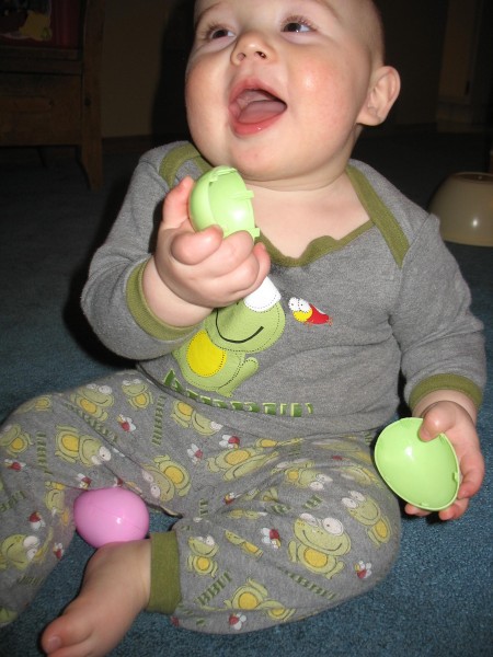 Cheerio Easter Eggs